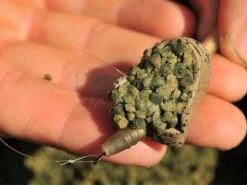 Guru Koszyki Hybrid Pellet Method Feeders -sklep Daiwa guru mini pellet feeder 184091471348562